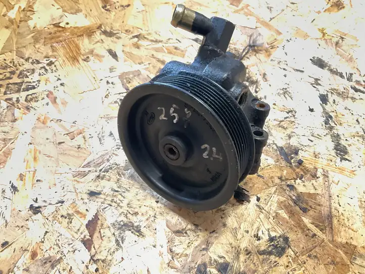 Ford Transit (2000 - 2006)  YC1E3A733AB Насос усилителя руля (гур)