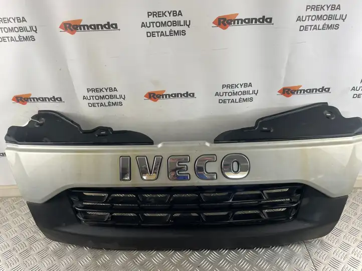 Iveco Daily Daily 45 - 49.10 (2005 - 2016) 5801342732 Верхняя решетка радиатора — фото 1