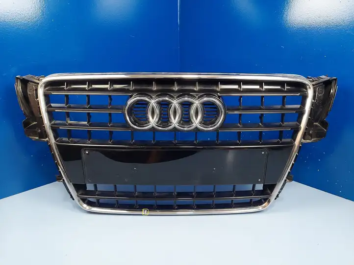 Audi A5 8T 8F (2007 - 2011) 8T0853651E Верхняя решетка радиатора — фото 1