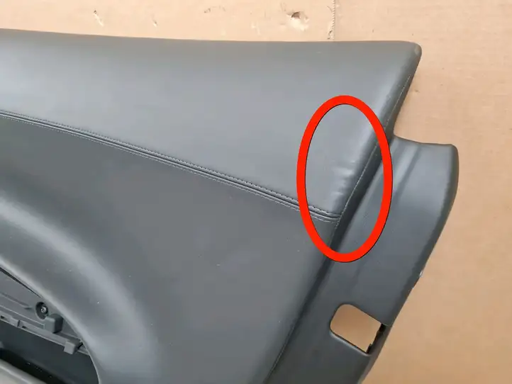 Audi R8 42   420867899 Комплект отделки дверей