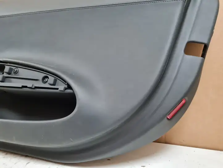 Audi R8 42   420867899 Комплект отделки дверей