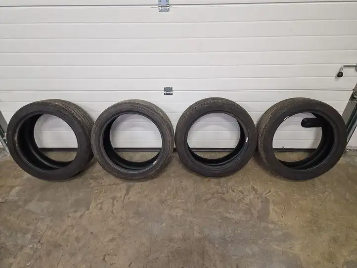 Mercedes-Benz C W205 (2014 - 2021)   Летняя покрышка (покрышки) R 18