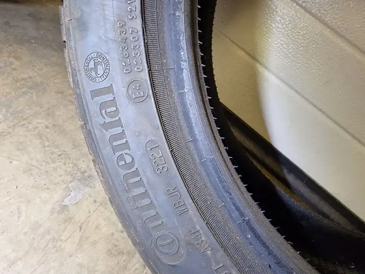 Mercedes-Benz C W205 (2014 - 2021)   Летняя покрышка (покрышки) R 18