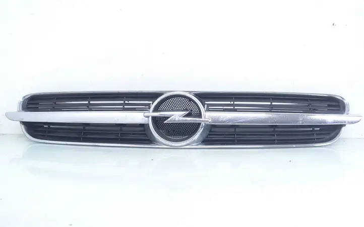 Opel Vectra C (2002 - 2005) 464192822 Верхняя решетка радиатора — фото 1