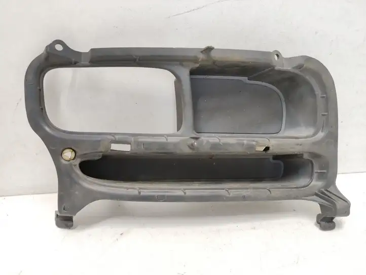 Toyota Avensis T250 (2003 - 2006) 5212705020 Решетка противотуманной фары — фото 1