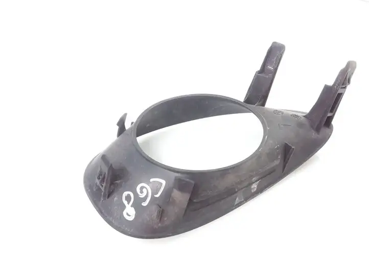 Toyota Yaris (2005 - 2009) 814820D030 Решетка противотуманной фары — фото 2