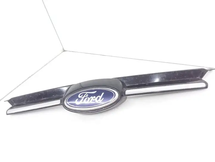 Ford Focus (2011 - 2015) BM518A133C Верхняя решетка радиатора — фото 1