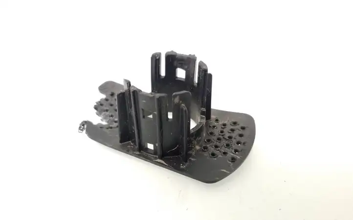 Tesla Model 3 (2017 - 2023)   Передний кронштейн  датчика парковки (PDC)