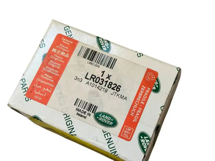 Land Rover Discovery 4 - LR4 (2013 - 2016) LR031826 Камера в зеркале заднего вида — фото 7