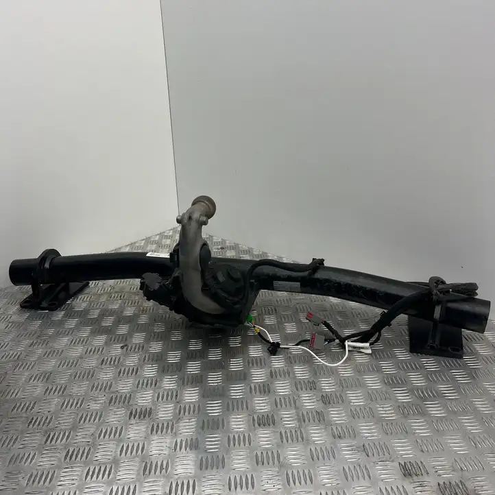 Volvo XC60 (2017 - ) 31439393 Комплект буксировочного крюка — фото 2