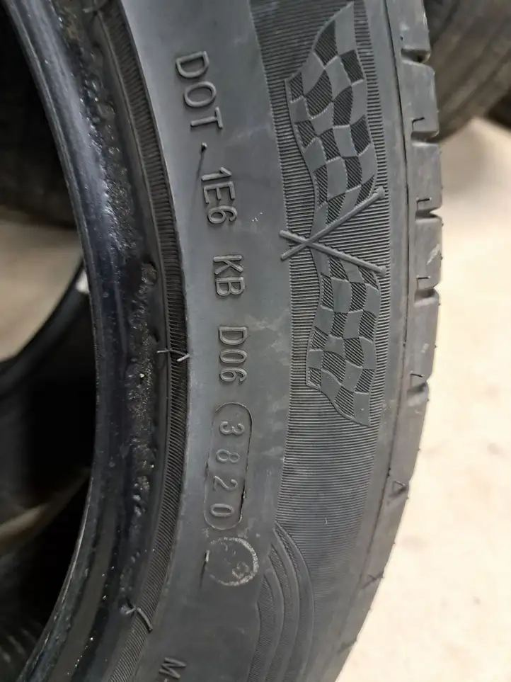 BMW X1 F48 F49 (2015 - 2022) 2255018 Летняя шина R18 — фото 2