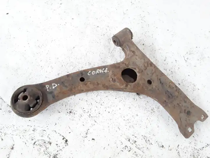Toyota Corolla Verso AR10 (2004 - 2009) 4865502050 Вилка подвески — фото 1