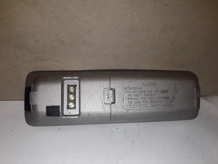 Toyota Avensis T250 (2003 - 2006) 8682020020 Другие включатели / ручки/ переключатели — фото 3