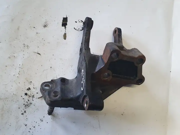 Toyota Corolla Verso E121 (2004 - 2007) Кронштейн двигателя — фото 3