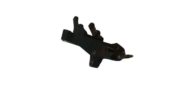 Toyota Avensis T250 (2006 - 2009) Кронштейн двигателя — фото 2