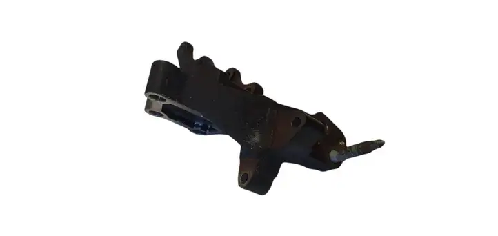 Toyota Avensis T250 (2006 - 2009) Кронштейн двигателя — фото 3