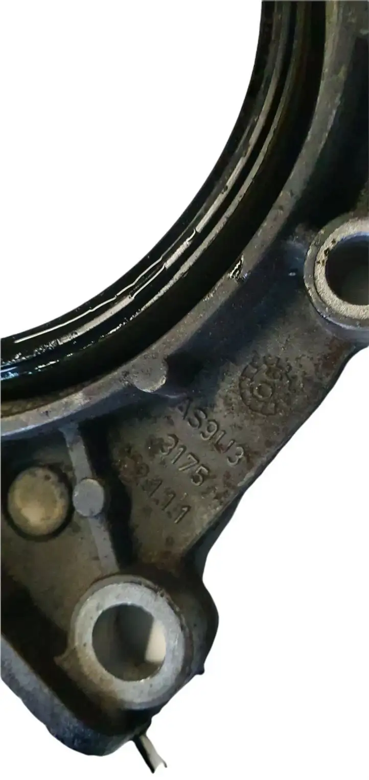 BMW 3 E90 E91 (2005 - 2012) 91133175 Прочие детали моторного отсека — фото 3