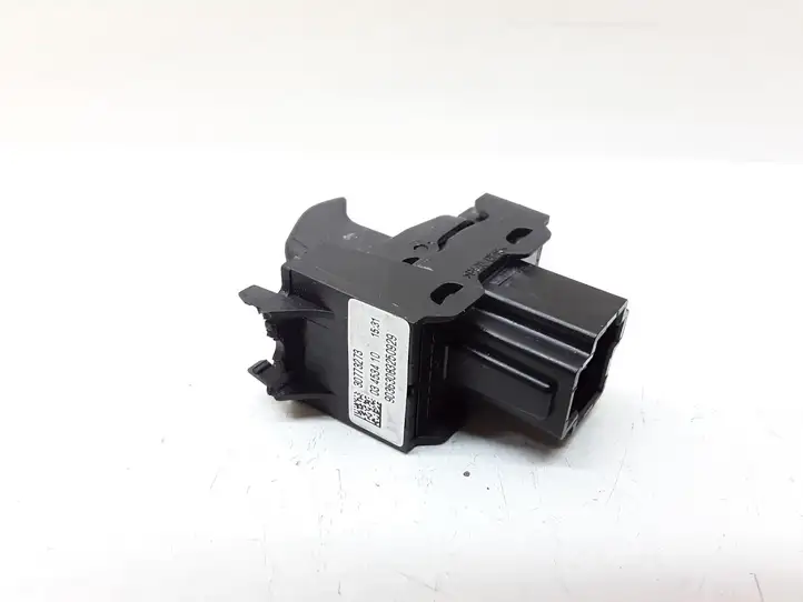 Volvo V70 (2007 - 2013) 30773273 Кнопка стеклоподъемников — фото 2