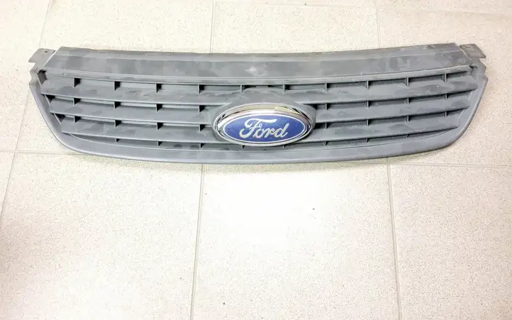 Ford C-MAX I (2007 - 2010) 7M51R8138A Верхняя решетка радиатора — фото 1