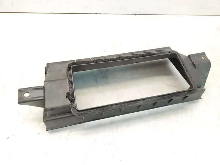 Ford Focus (1998 - 2004) XS4H19N619 Крышка микрофильтра воздуха — фото 1