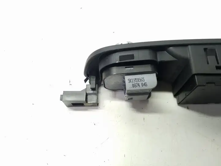 Volkswagen Tiguan (2011 - 2016) 5K4959857 Блок кнопок стеклоподъемников — фото 4