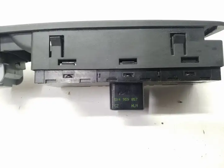 Volkswagen Tiguan (2011 - 2016) 5K4959857 Блок кнопок стеклоподъемников — фото 5