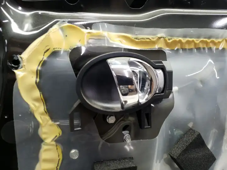 Nissan Juke I F15 (2010 - 2018) Задняя дверь — фото 4