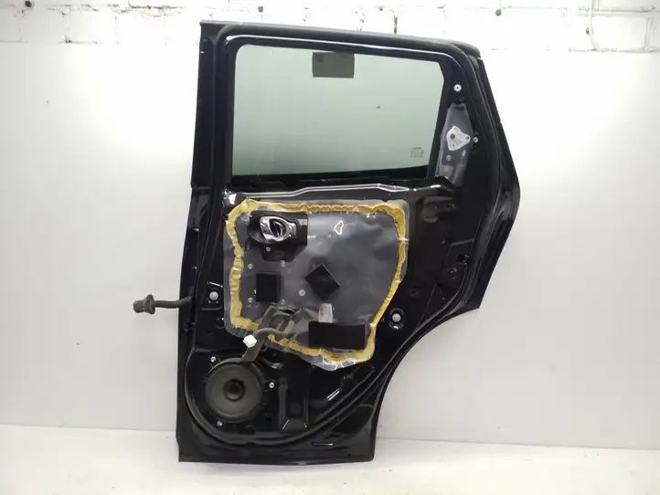 Nissan Juke I F15 (2010 - 2018) Задняя дверь — фото 6