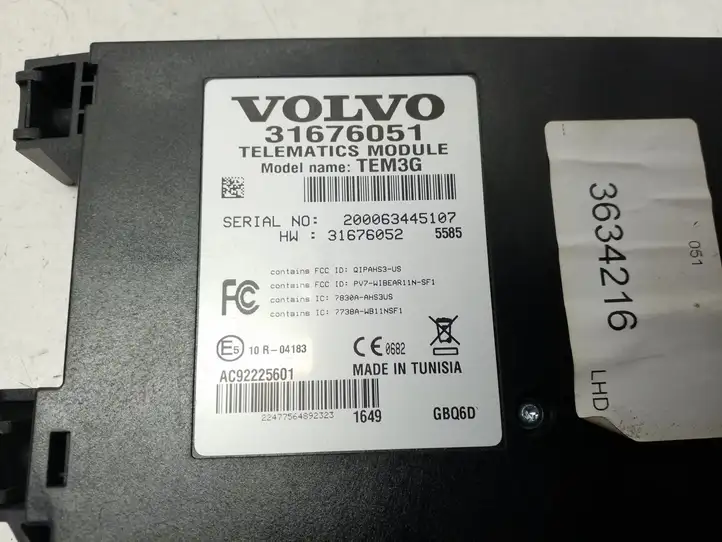 Volvo XC60 (2013 - 2017) 31676051 Блок GSM — фото 4