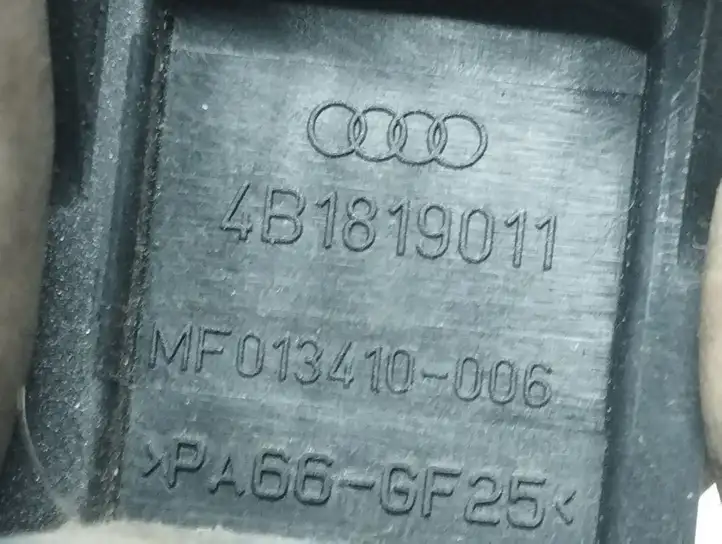 Audi A6 S6 C5 4B (1997 - 2001) 4B1819011 Электрический отопитель салона — фото 4