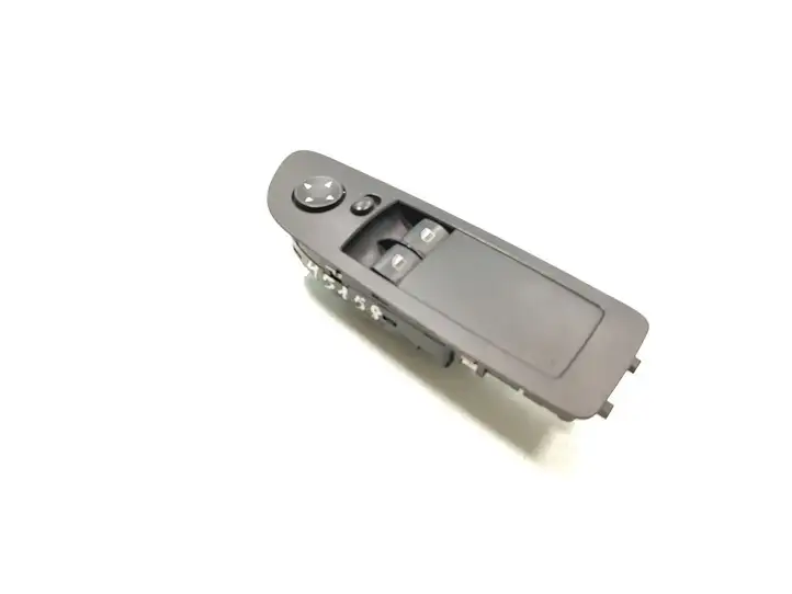 BMW 1 E82 E88 (2007 - 2014) 9167157 Кнопка стеклоподъемников — фото 4