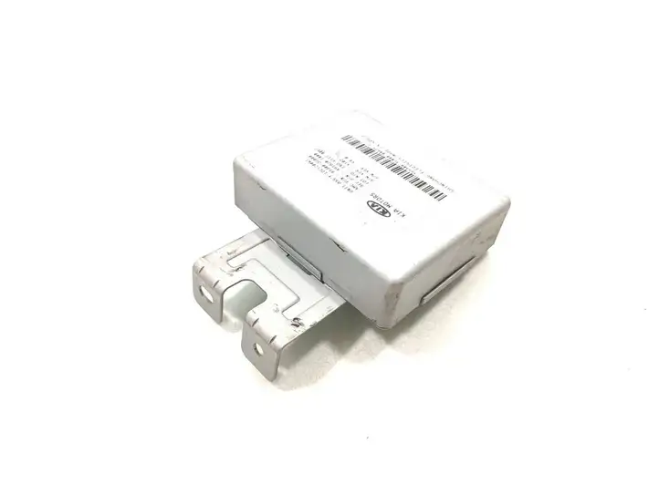 (2011 - 2016) 95300-3U000 Прочие блоки управления — фото 3