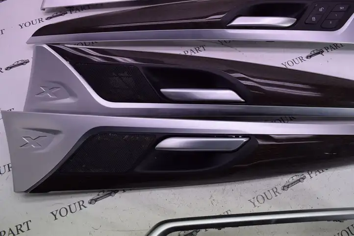 BMW X3 G01 (2018 - 2024) Прочая отделка передней двери — фото 4
