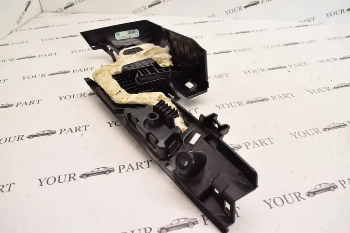 BMW X3 G01 (2018 - 2024) 7450974 Обшивка стойки D нижняя — фото 2