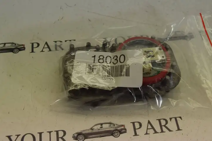BMW X3 F25 (2010 - 2017) 1305715084 LED модуль контроля — фото 2