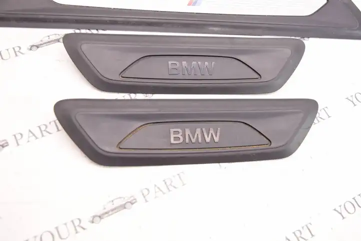 BMW X1 F48 F49 (2015 - 2022) 8051037 Внутренняя отделка переднего порога — фото 4