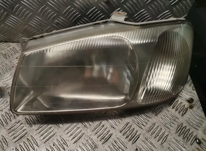 Hyundai Accent (1999 - 2002) Передняя фара — фото 2