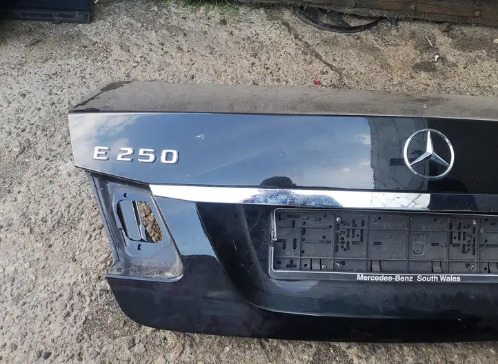 Mercedes-Benz E W212 (2009 - 2016) Крышка багажника — фото 2