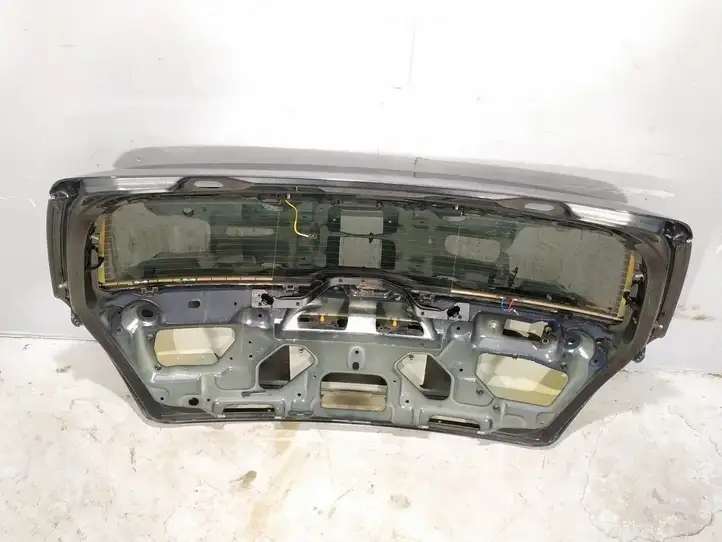 Mercedes-Benz C W204 (2007 - 2014) Крышка багажника — фото 9