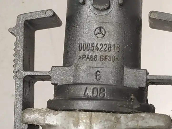 Mercedes-Benz ML W164 (2005 - 2011) Резонатор впуска — фото 5