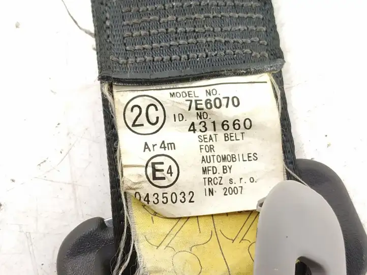 Toyota Yaris (2005 - 2009) DALISID3323 Центральный ремень безопасности — фото 7