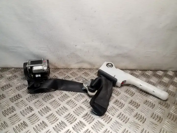 Nissan Juke I F15 (2010 - 2018) 617968000A Передний ремень безопасности — фото 1