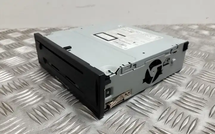 Audi A3/S3 8V (2012 - 2016) 8V0035874B Магнитола / мультимедийная система — фото 1