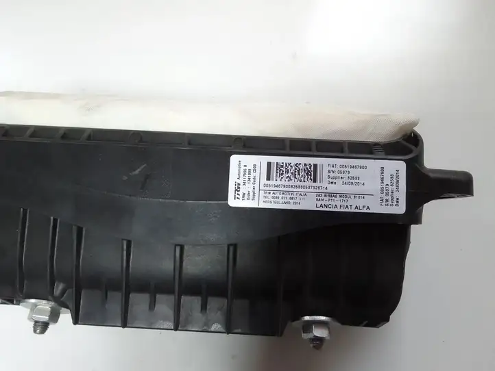 Fiat Doblo (2009 - 2015) 34117596B Подушка безопасности пассажира — фото 2
