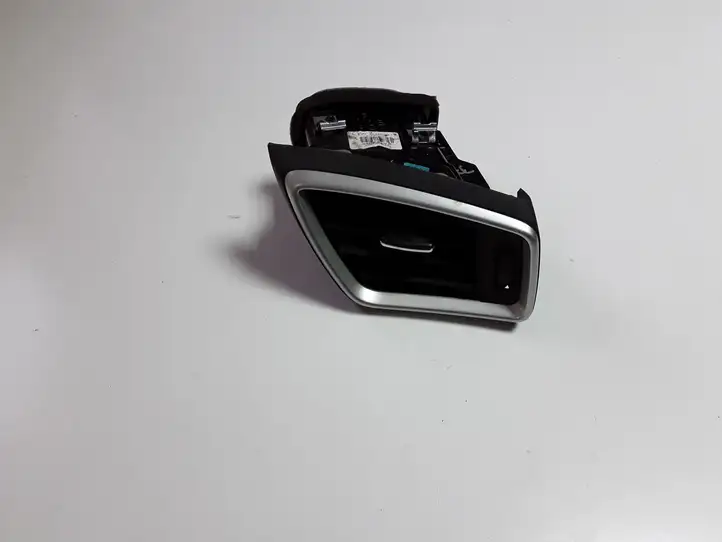 Nissan Qashqai (2013 - 2017) 687604EA0A Боковой воздушный дефлектор — фото 1