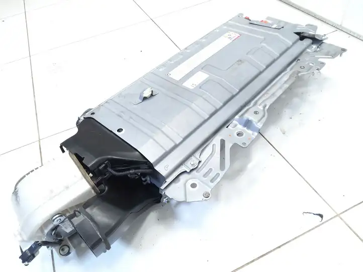 Toyota Auris E180 (2012 - 2018) G928012020 Аккумулятор гибридного / электрического автомобиля — фото 2