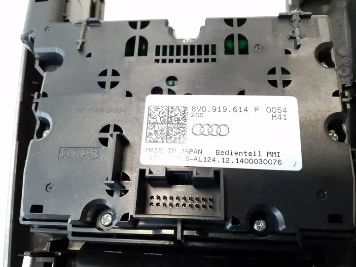 Audi A3/S3 8V (2012 - 2016) 8V0919614P Контроллер мультимедийной системы — фото 4