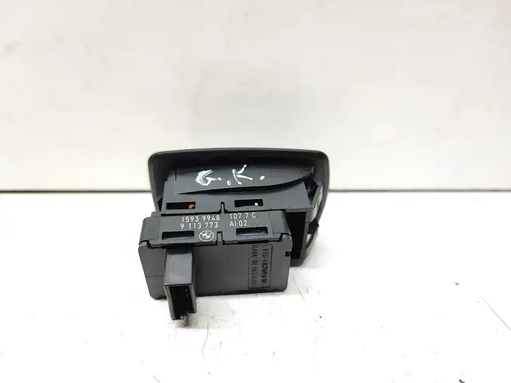 BMW X3 E83 (2003 - 2010) 9113773 Кнопка стеклоподъемников — фото 2