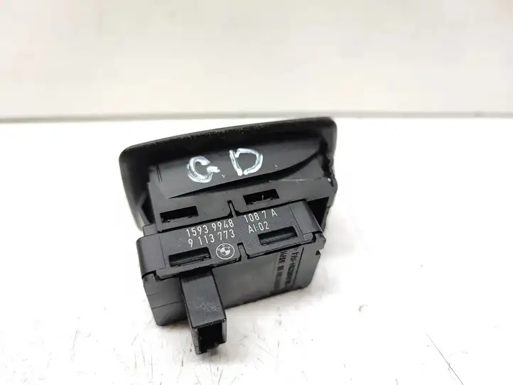 BMW X3 E83 (2003 - 2010) 9113773 Кнопка стеклоподъемников — фото 3