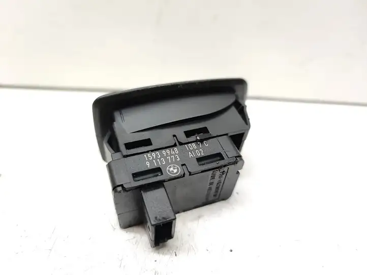 BMW X3 E83 (2003 - 2010) 9113773 Кнопка стеклоподъемников — фото 2